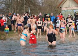 Neujahrsschwimmen 2024 In Jena 04